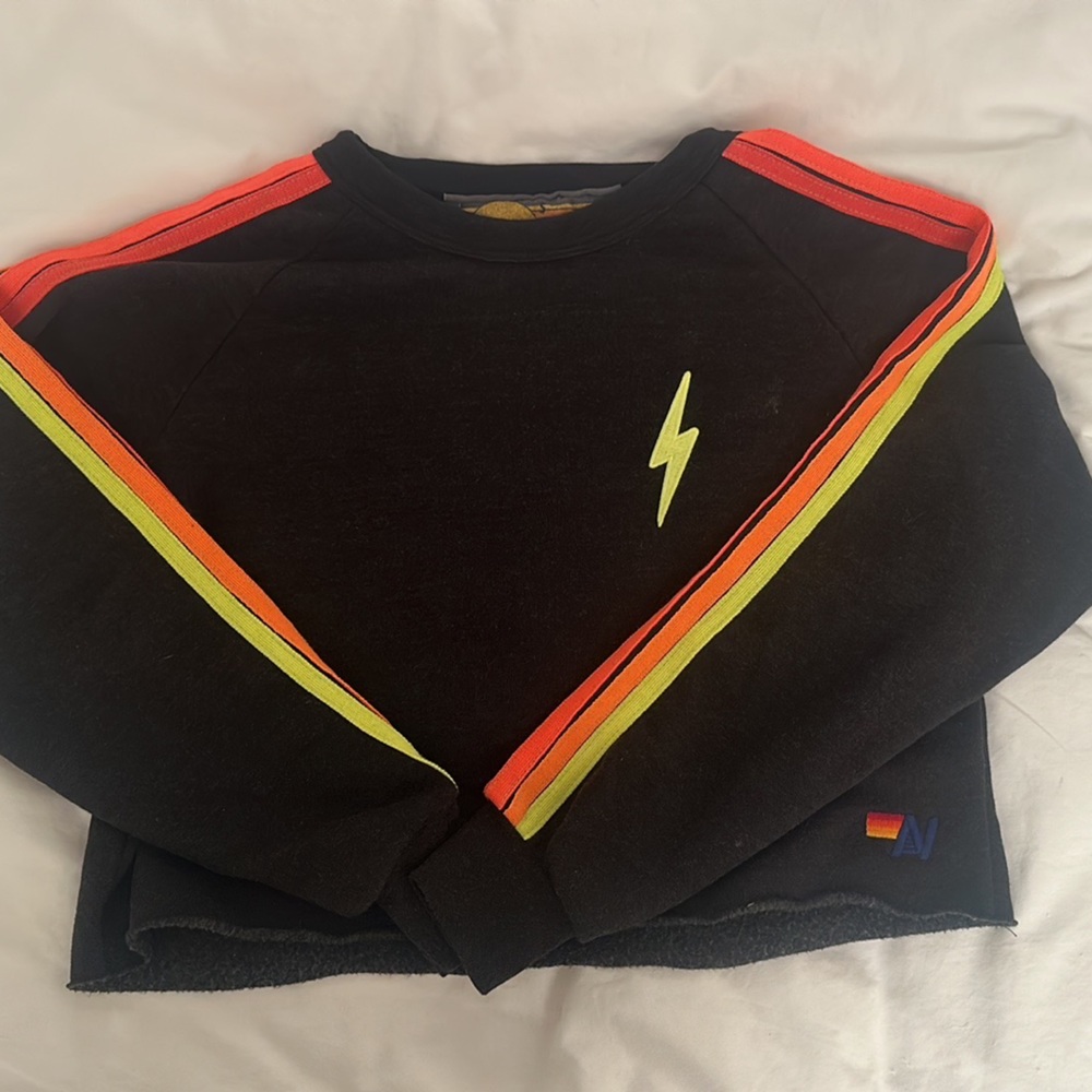 AVIATOR NATION: BOLT EMBROIDERY CLASSIC CROPPED CREW SWEATSHIRT